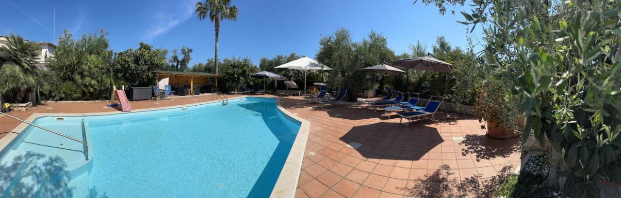 Villa Monica Appartamenti Vieste Luaran gambar
