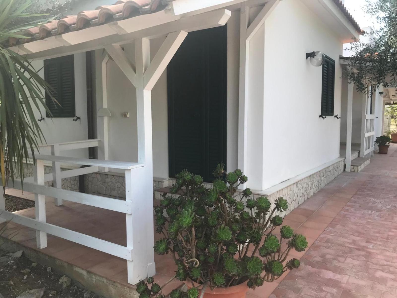 Villa Monica Appartamenti Vieste Luaran gambar