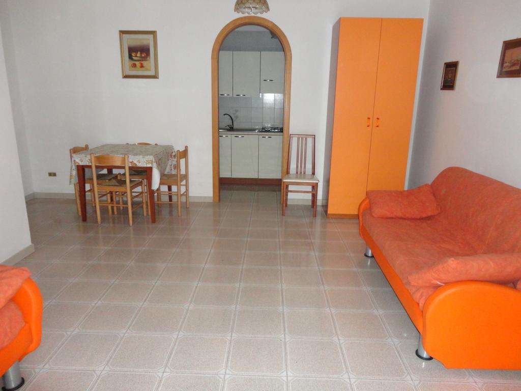 Villa Monica Appartamenti Vieste Bilik gambar